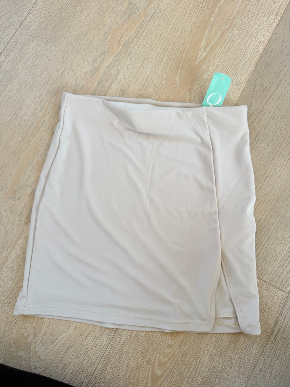 BRAND NWT Beige Mini Skirt with Side Slit